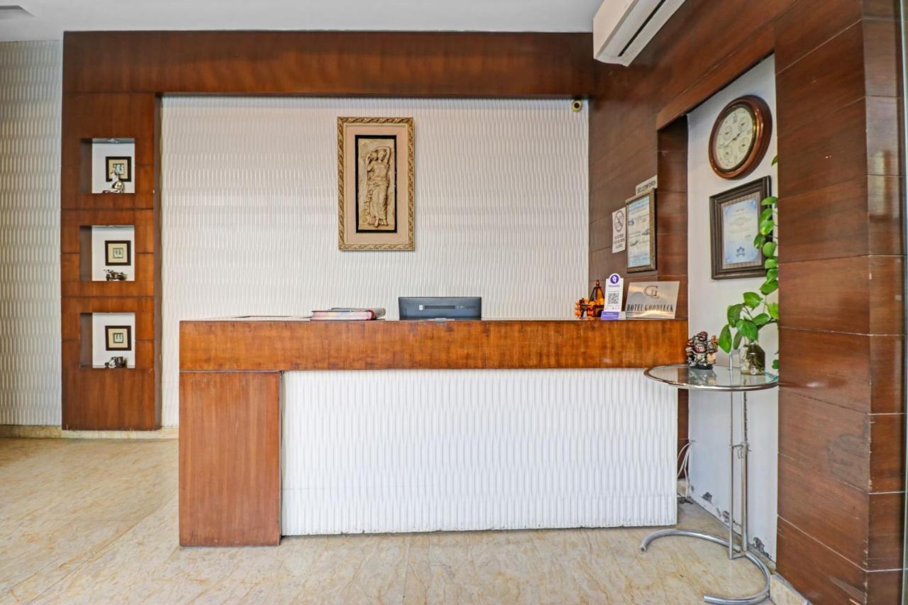 Airport Hotel Goodluck Yeni Delhi Dış mekan fotoğraf