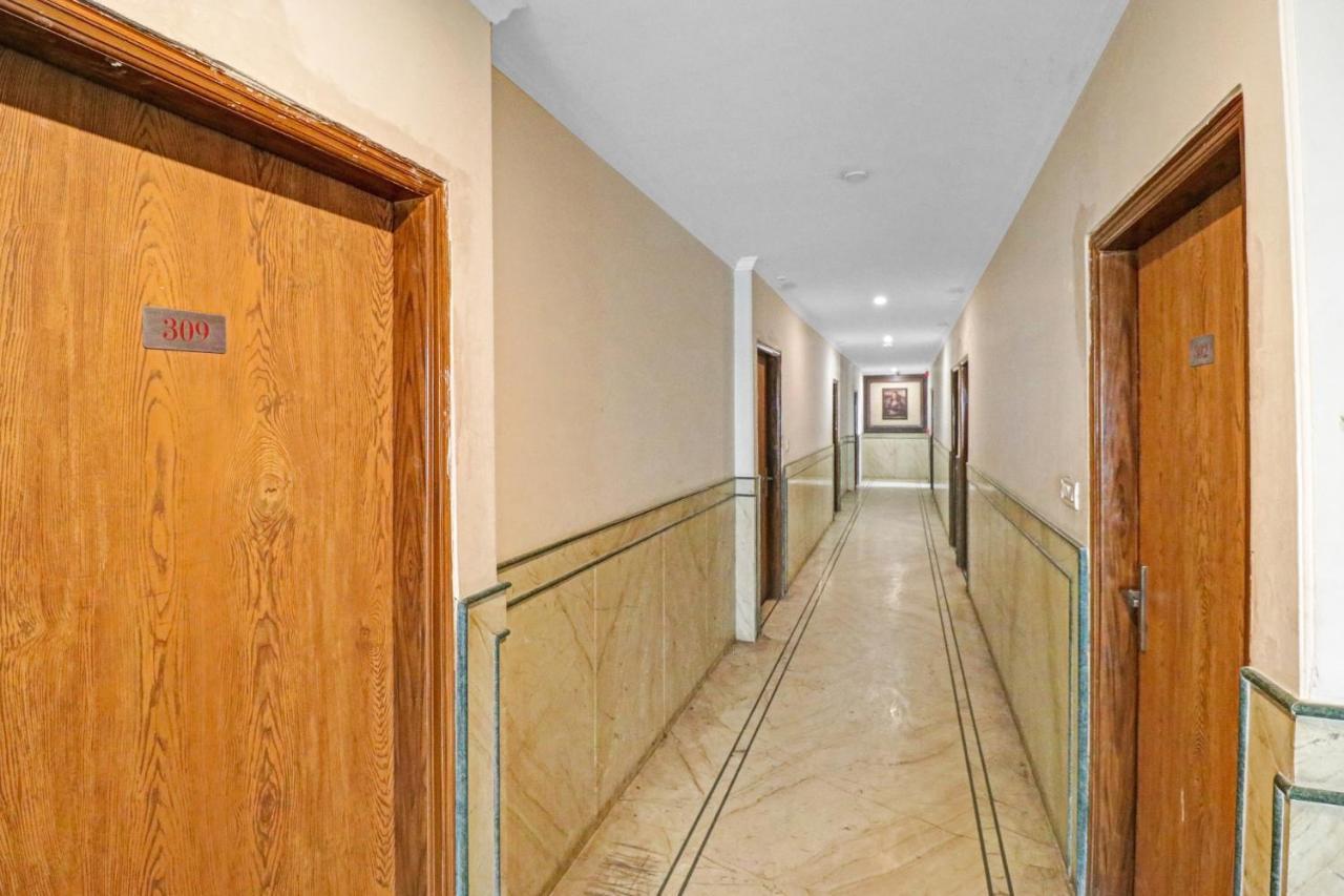 Airport Hotel Goodluck Yeni Delhi Dış mekan fotoğraf
