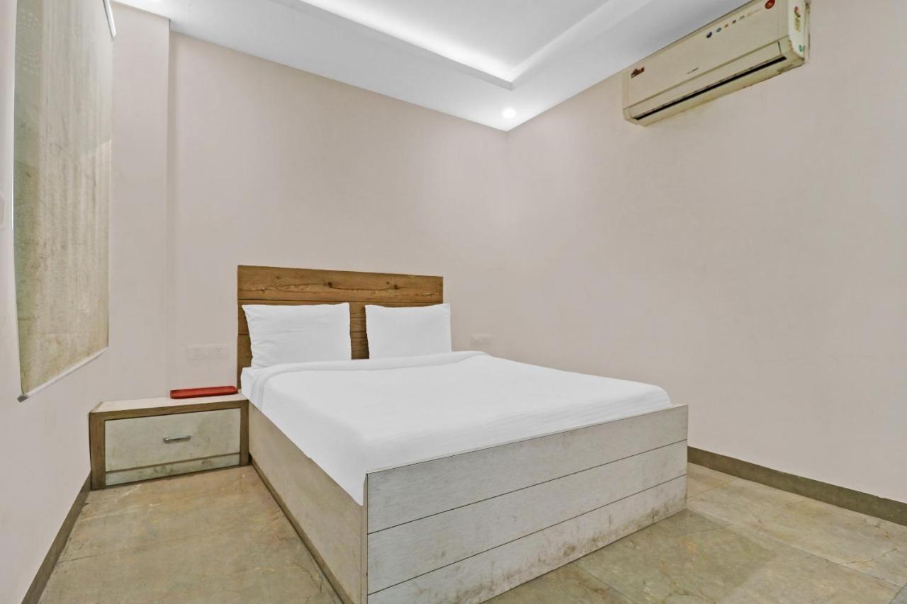 Airport Hotel Goodluck Yeni Delhi Dış mekan fotoğraf