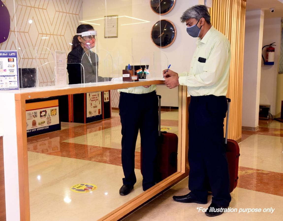 Airport Hotel Goodluck Yeni Delhi Dış mekan fotoğraf